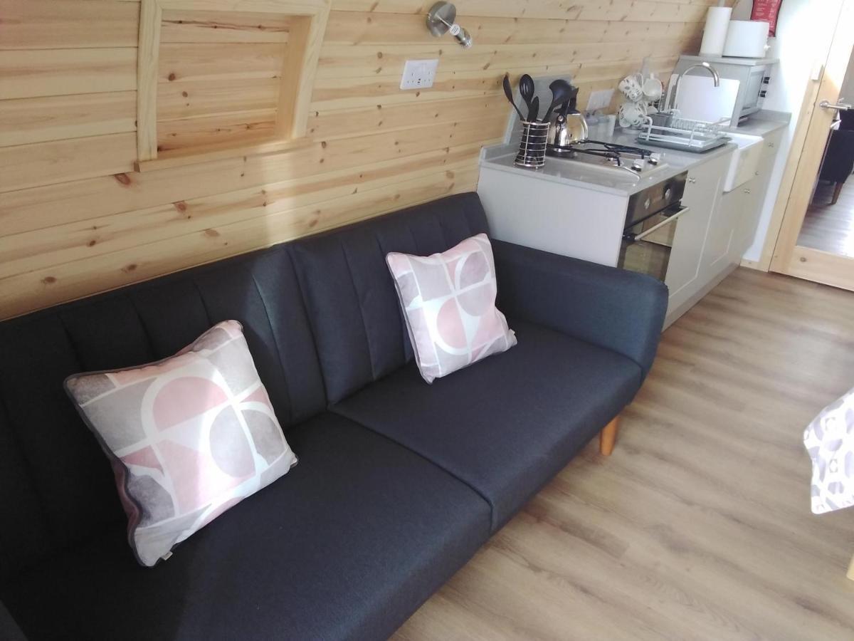 Glamping Pods 호텔 크로머 외부 사진
